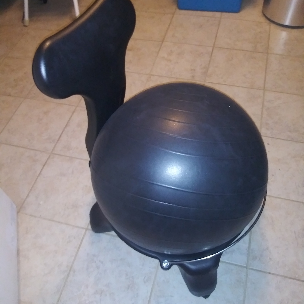 Core Chair - Picture 2 of 2
